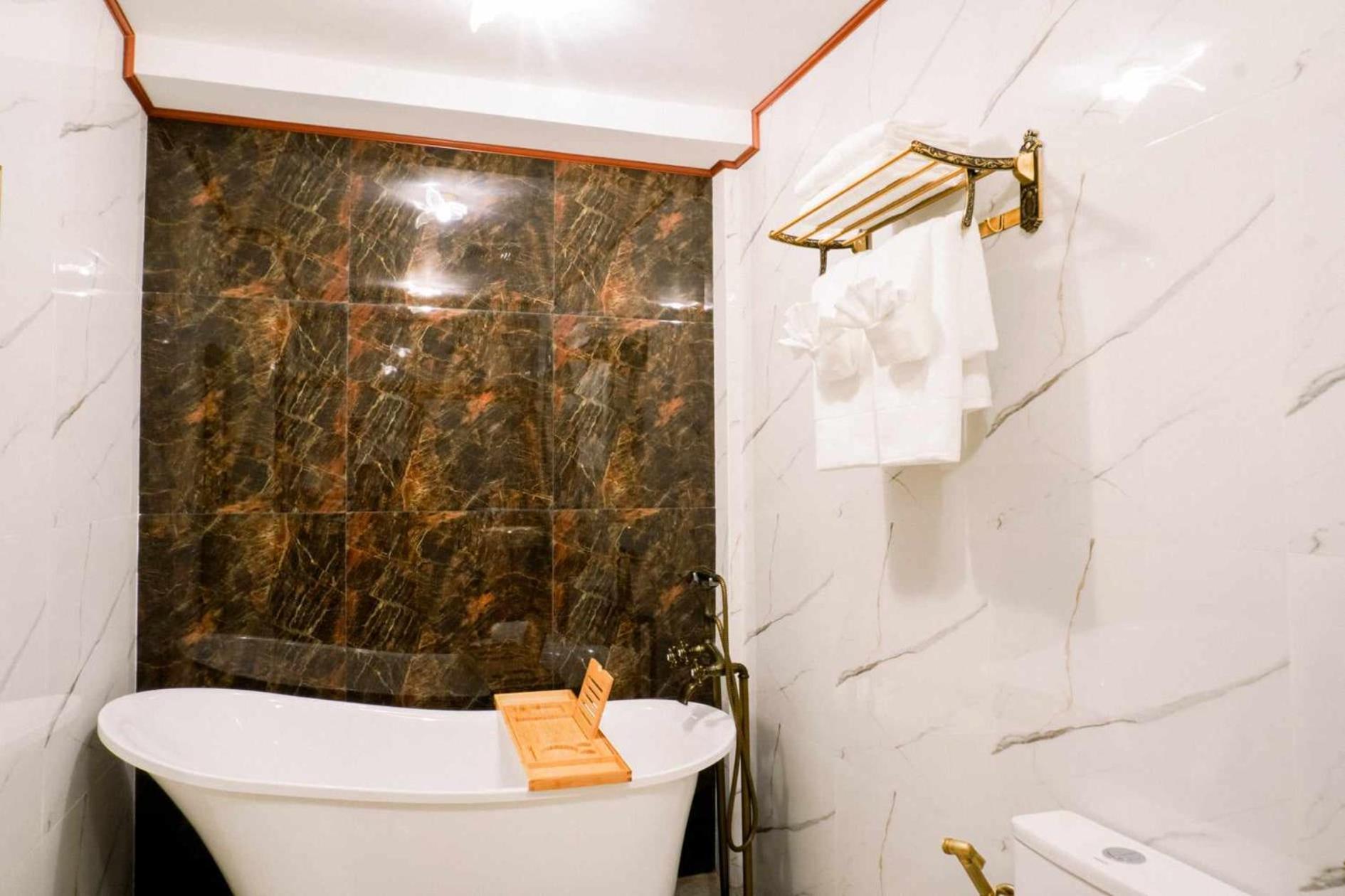 Вілла Oka Tagaytay Escape Tagaytay City Екстер'єр фото